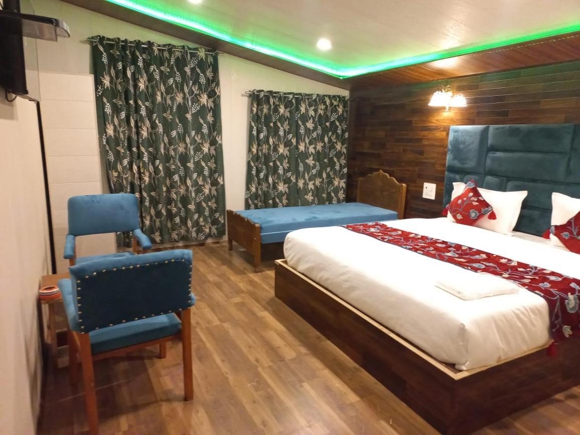 Srinagar Group Of Hotels المظهر الخارجي الصورة