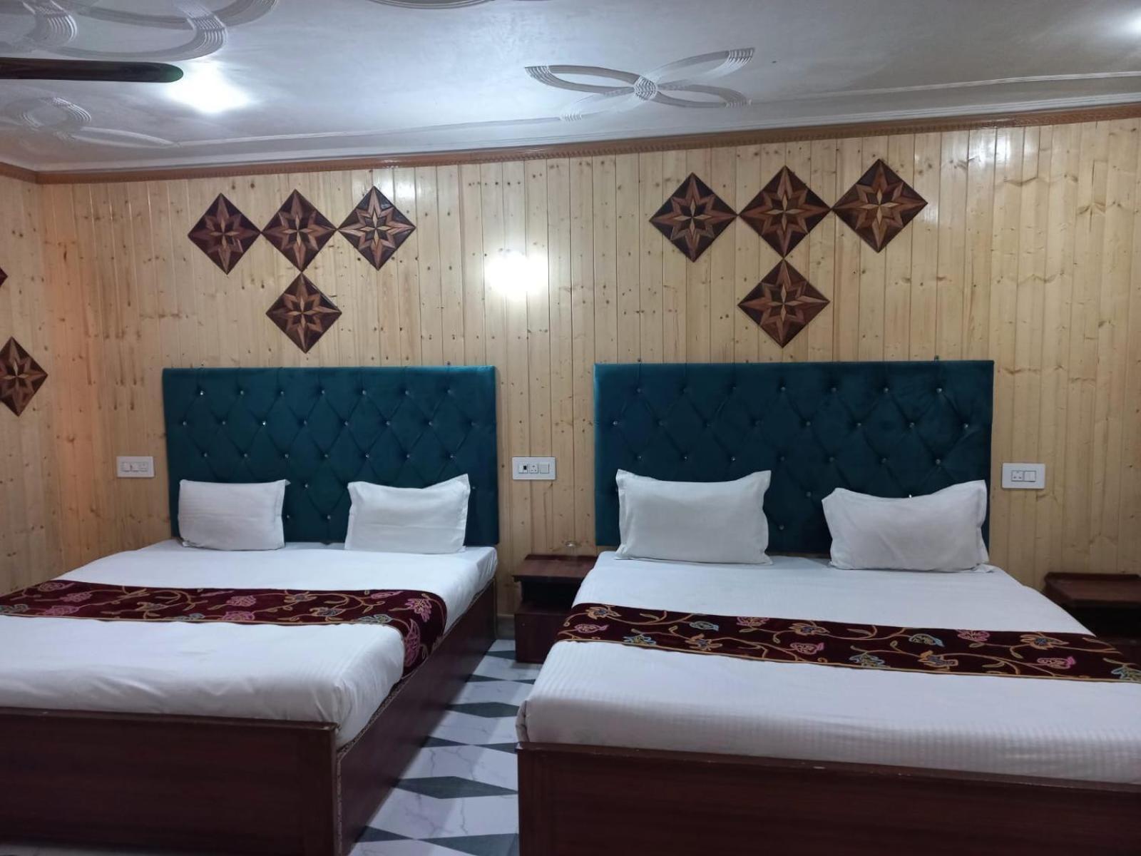 Srinagar Group Of Hotels المظهر الخارجي الصورة