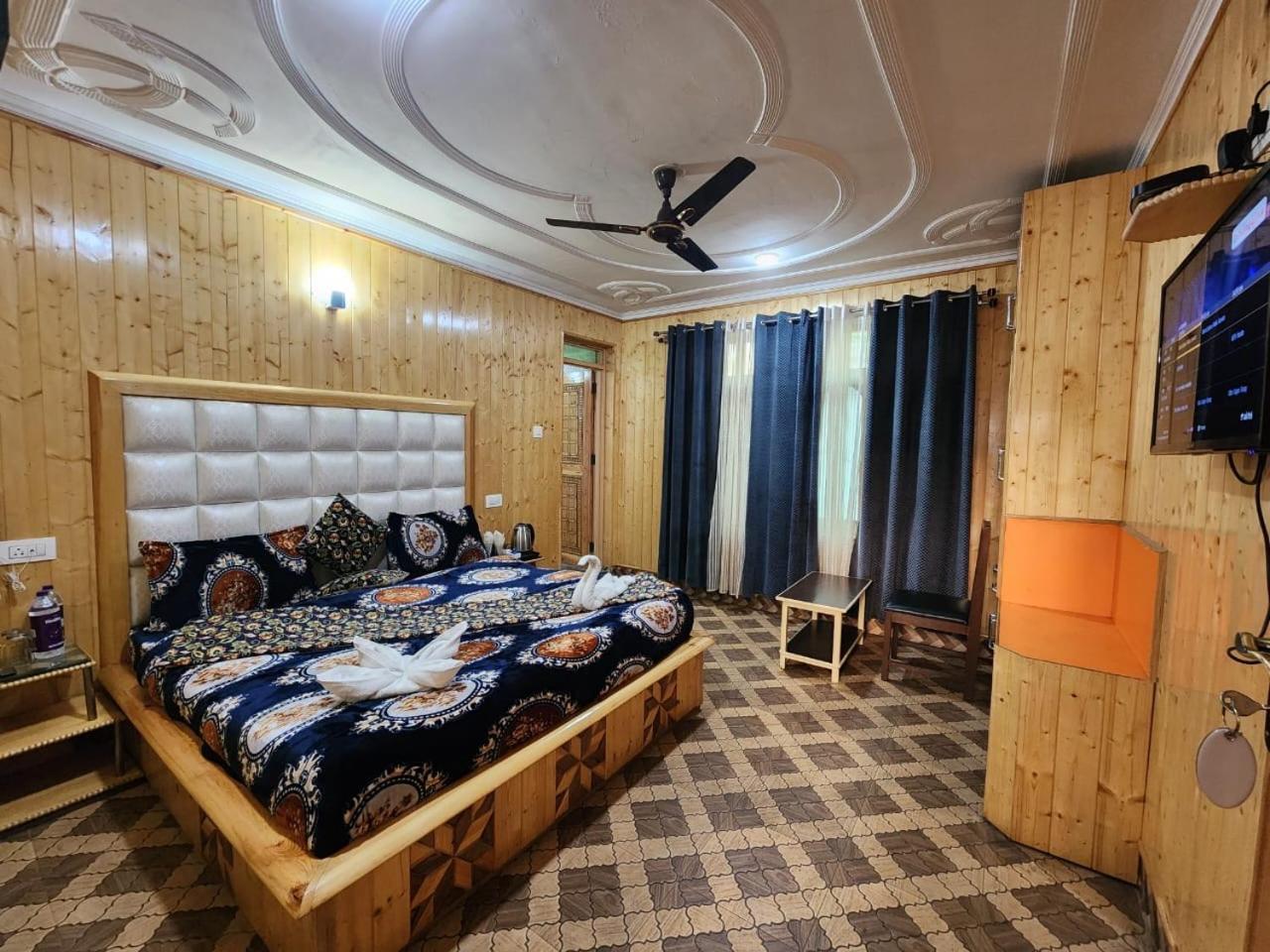Srinagar Group Of Hotels المظهر الخارجي الصورة