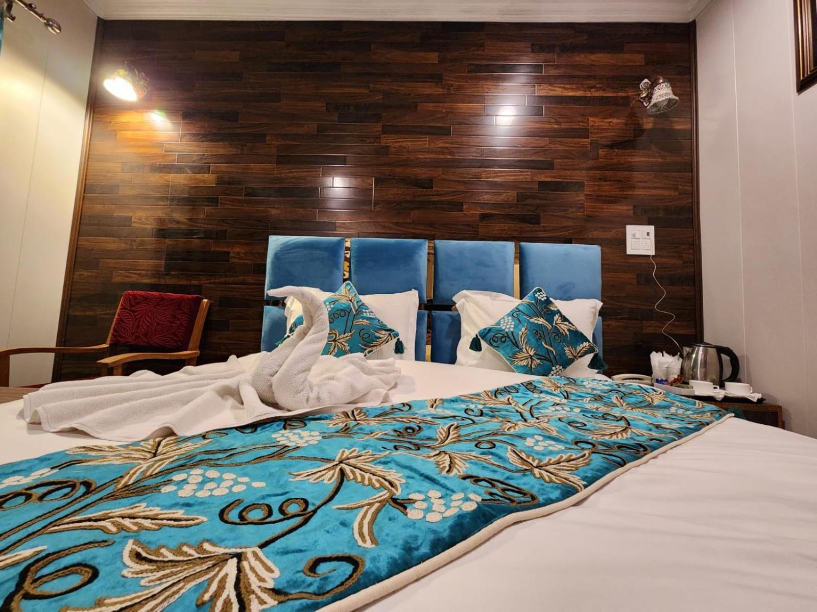 Srinagar Group Of Hotels المظهر الخارجي الصورة